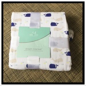 NWT aden + anais Muslin Dream Blanket High Seas
